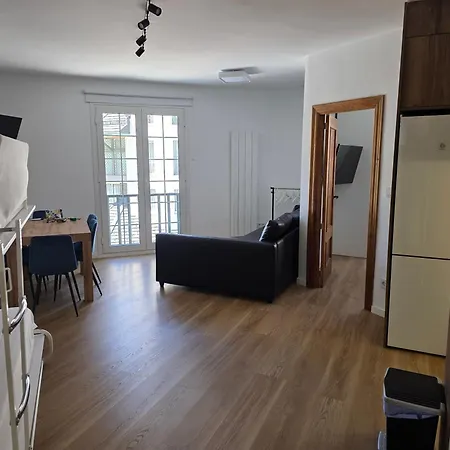 Enebro Pie De Pista Plaza Andalucía Apartamento *